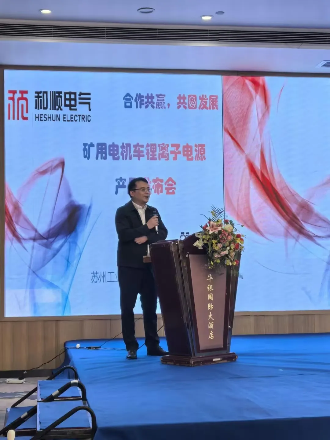 摩域-这几个回合看的人脑壳疼，有一说一，基本功有点太差了